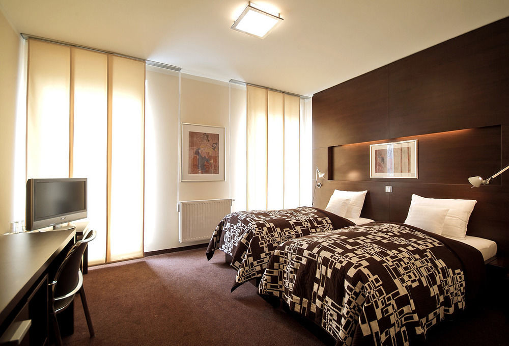 Hotel Villa Bianca ลิฟตอฟสกีมิคูลาช ภายนอก รูปภาพ