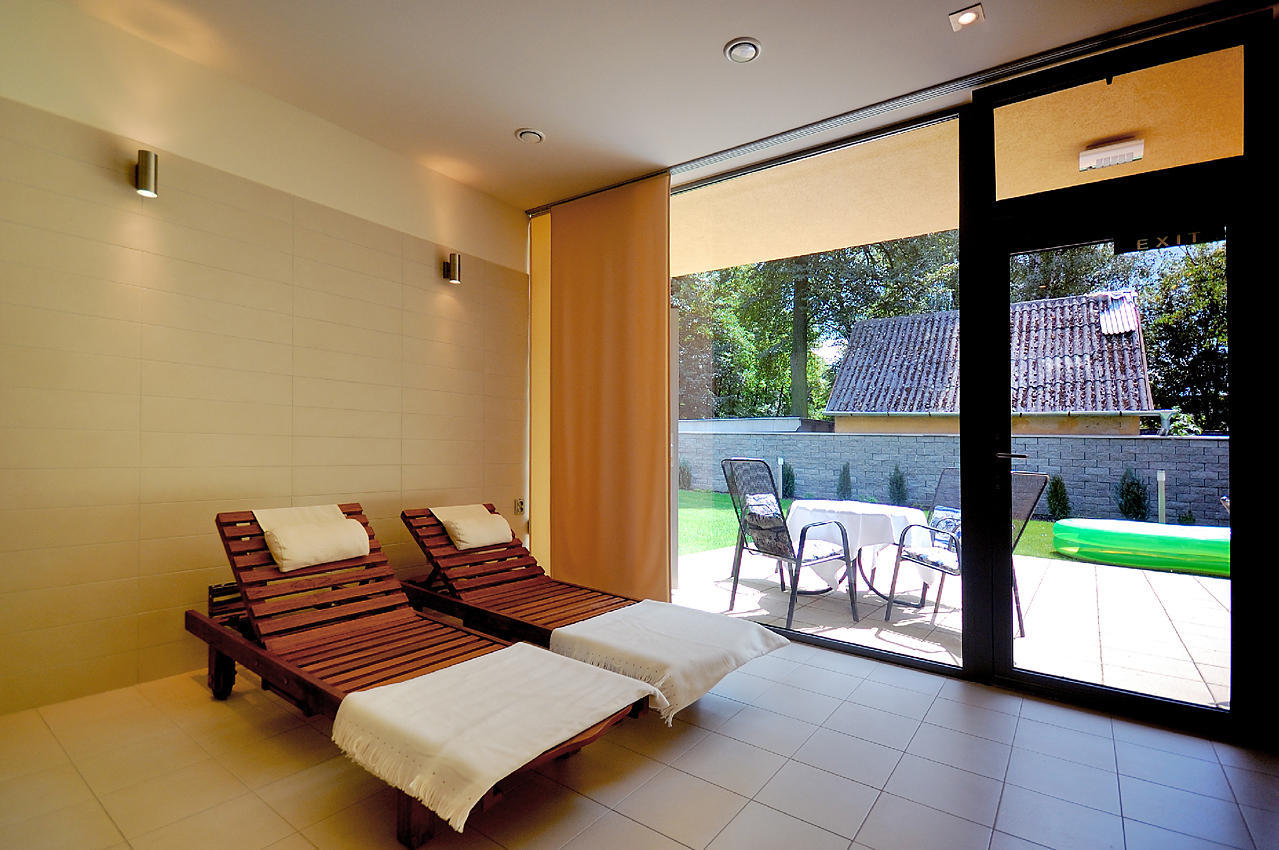 Hotel Villa Bianca ลิฟตอฟสกีมิคูลาช ภายนอก รูปภาพ