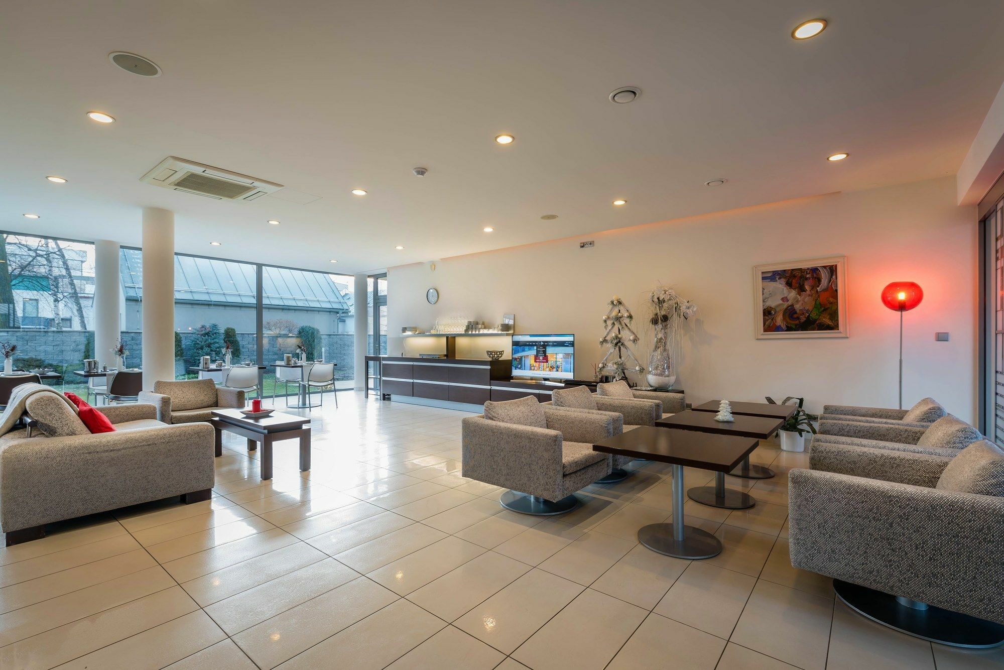 Hotel Villa Bianca ลิฟตอฟสกีมิคูลาช ภายนอก รูปภาพ