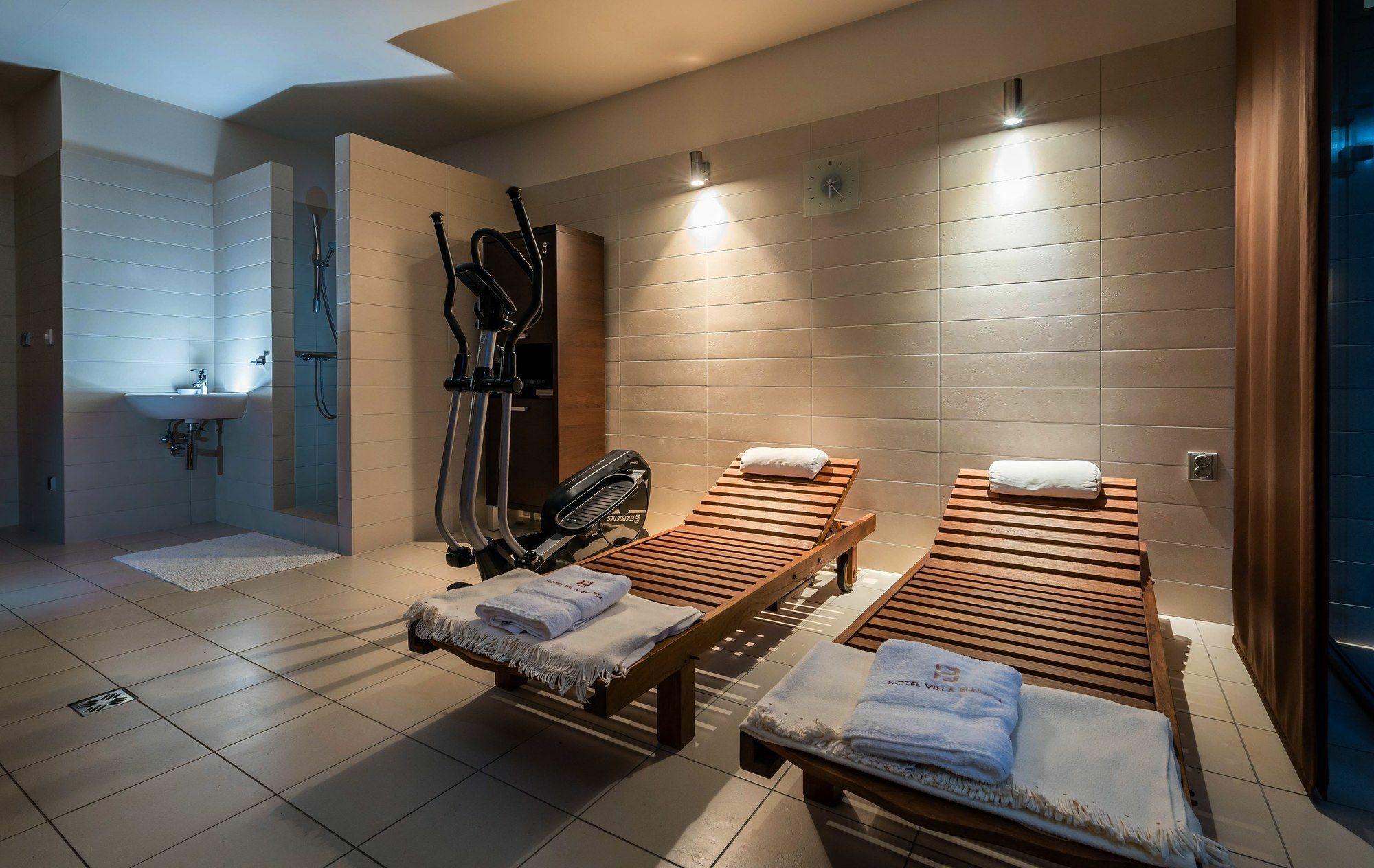Hotel Villa Bianca ลิฟตอฟสกีมิคูลาช ภายนอก รูปภาพ